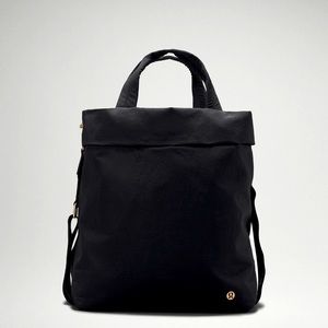 Lululemon LG TOTE BAG On My Level Bag 2.0 19L NEW still in original packaging
